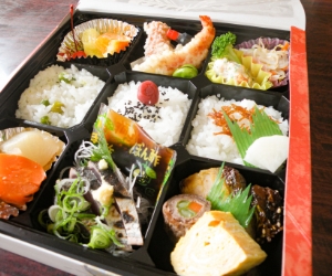 弁当3